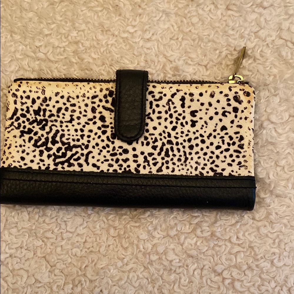 Fossil Black and Cream Spotted Wallet with Gold Zipper